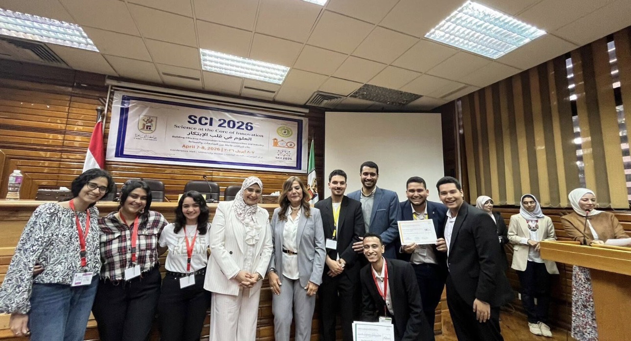 GESR team and pioneer students receiving certificates at the SCI2026 Conference